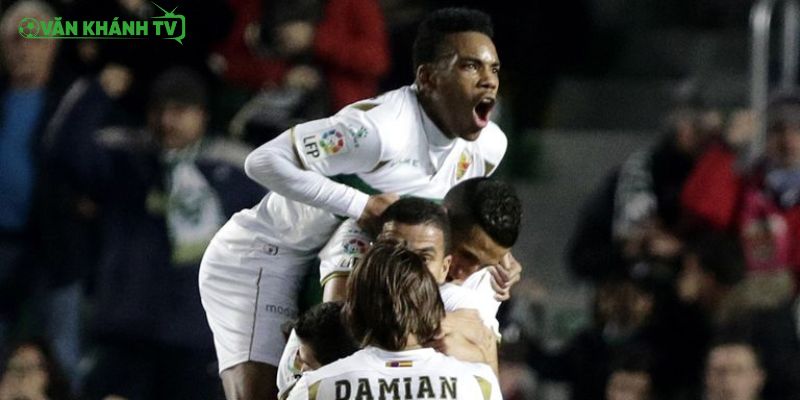 Elche, đội bóng có lối chơi phòng ngự kiên cố và phong độ ổn định