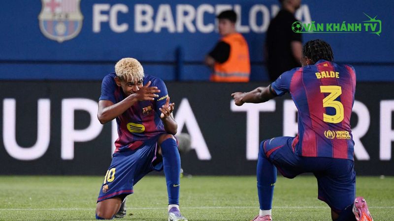 Marcus Rashford trong buổi ra mắt Barcelona – niềm hy vọng mới của đội bóng xứ Catalan.