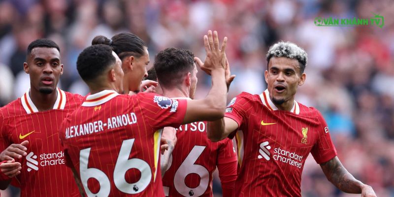 Liverpool với hàng công mạnh mẽ hướng tới chiến thắng trên sân khách