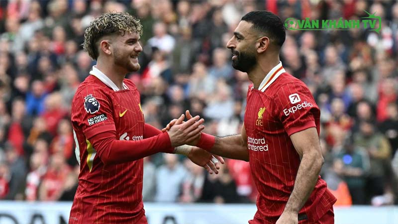 Harvey Elliott ra sân lần cuối cho Liverpool trước khi chuyển đến Aston Villa.