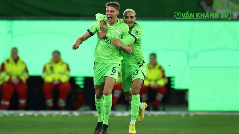 Wolfsburg nỗ lực tìm kiếm điểm số trên sân khách tại Bundesliga.