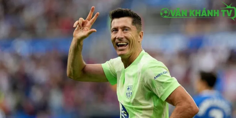 Robert Lewandowski – Số 1 Top 10 cầu thủ ghi nhiều hat-trick nhất thập kỷ