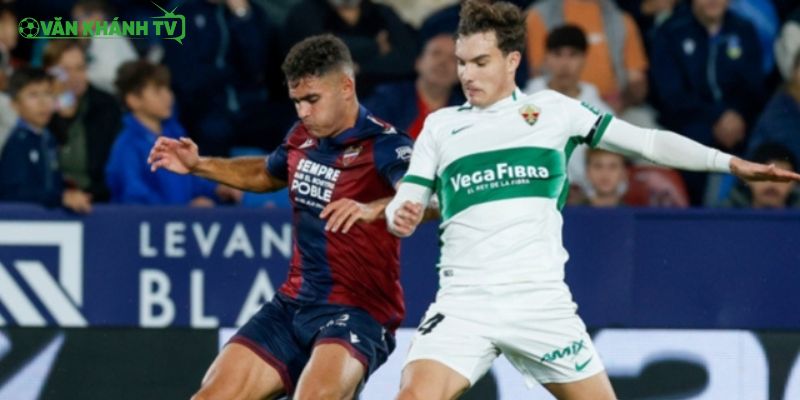 Phân tích chuyên sâu trận đấu giữa Elche vs Levante tại La Liga, hai đội bóng đều đang tìm kiếm chiến thắng đầu tiên